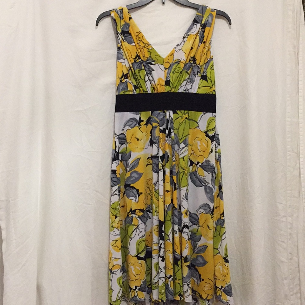 Jones wear petite waisted sleeveless dress yellow